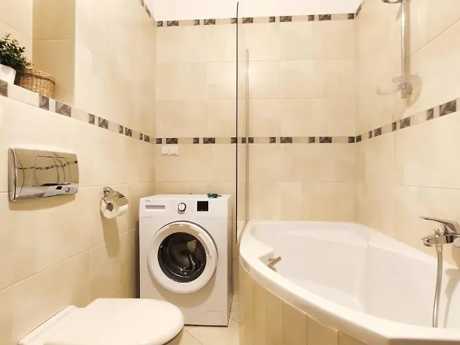 Lejlighed Kazimierza Wielkiego 84 By Homeprime *